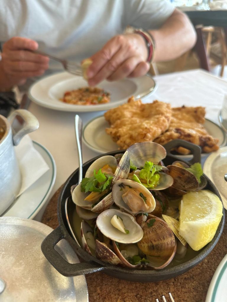 Clams at Sado restaurant in Comporta